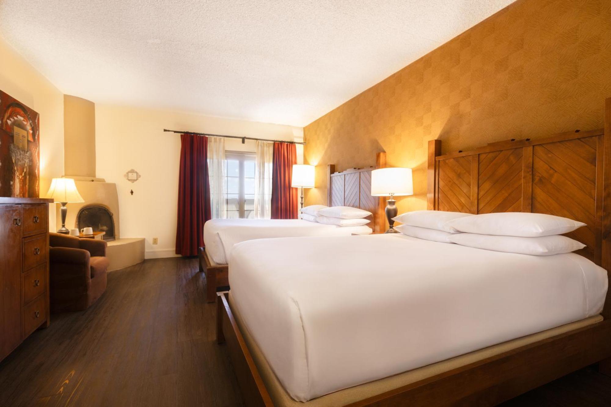 Deluxe Double Room Fireplace