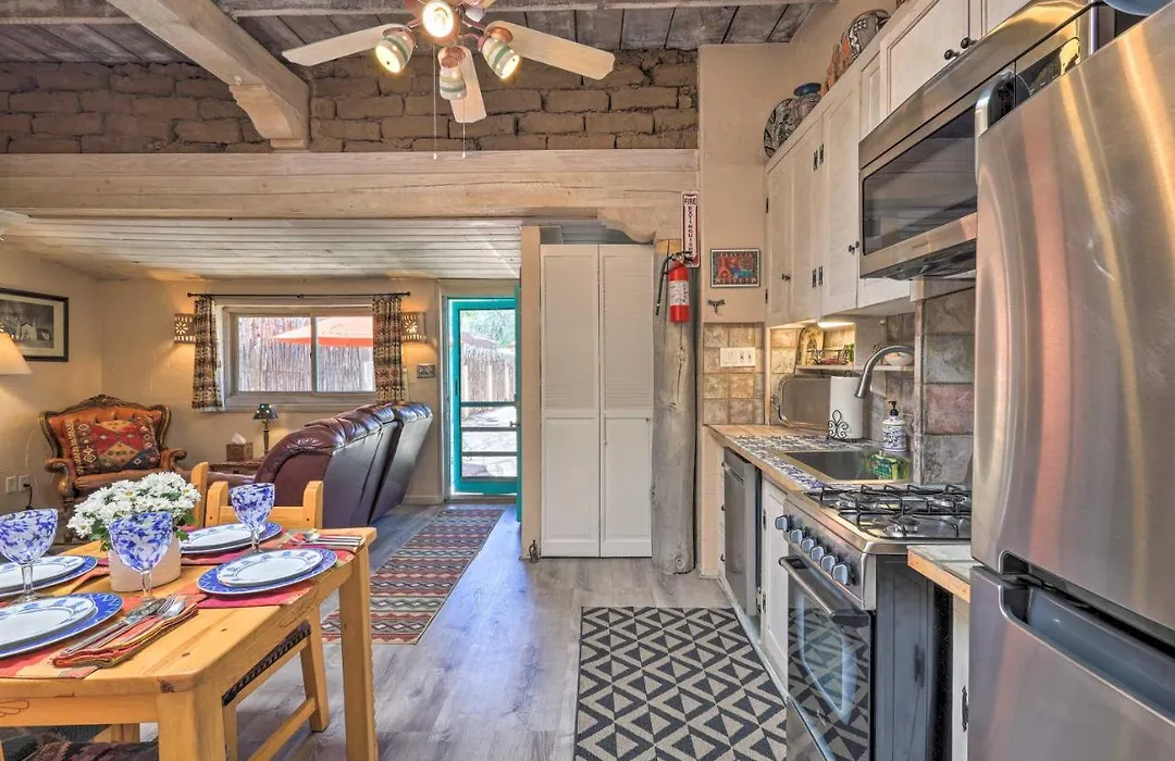 Authentic Adobe Abode < 1 Mile To Sante Fe Plaza!-1