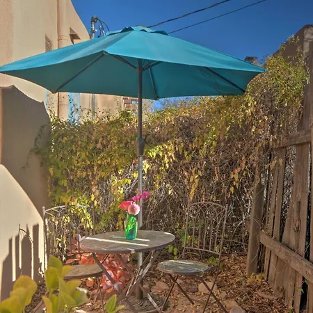 Cozy Adobe Casita: 1 Mile To Santa Fe Plaza!-2