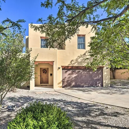 2 Mi To Downtown Sante Fe: 4Br Retreat W/ Patio-2