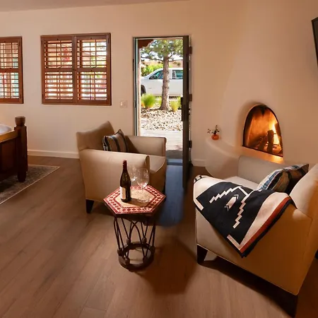 Pinon Court By La Fonda-2